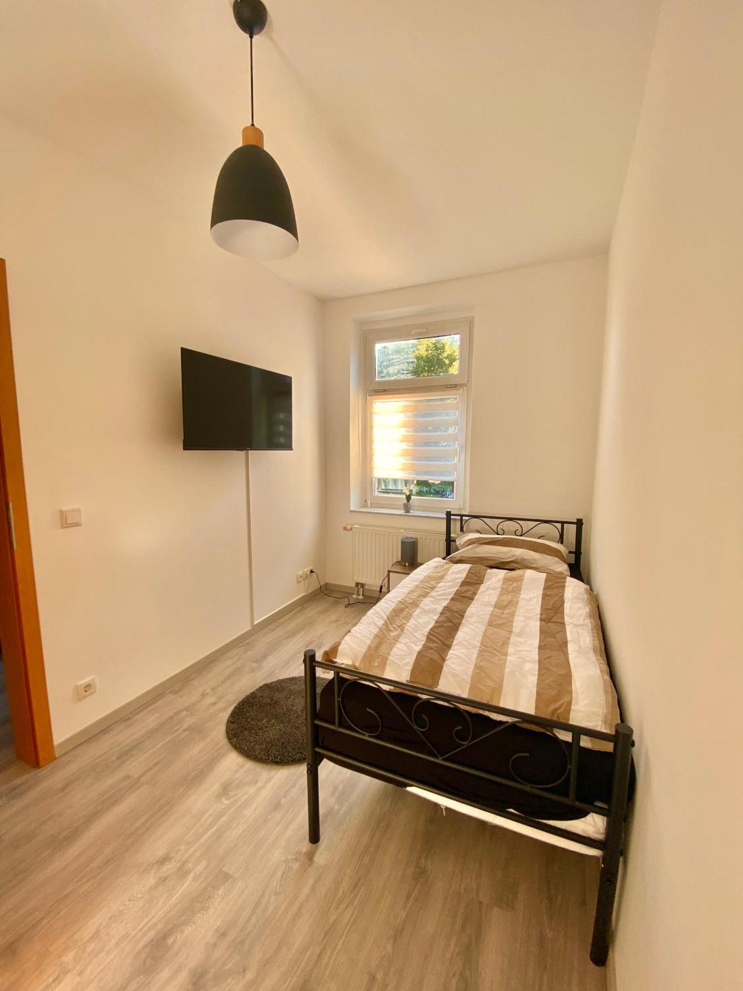 Schoene 3-Zimmer Monteurswohnung Im Sueden Von Leipzig Eg Eksteriør bilde